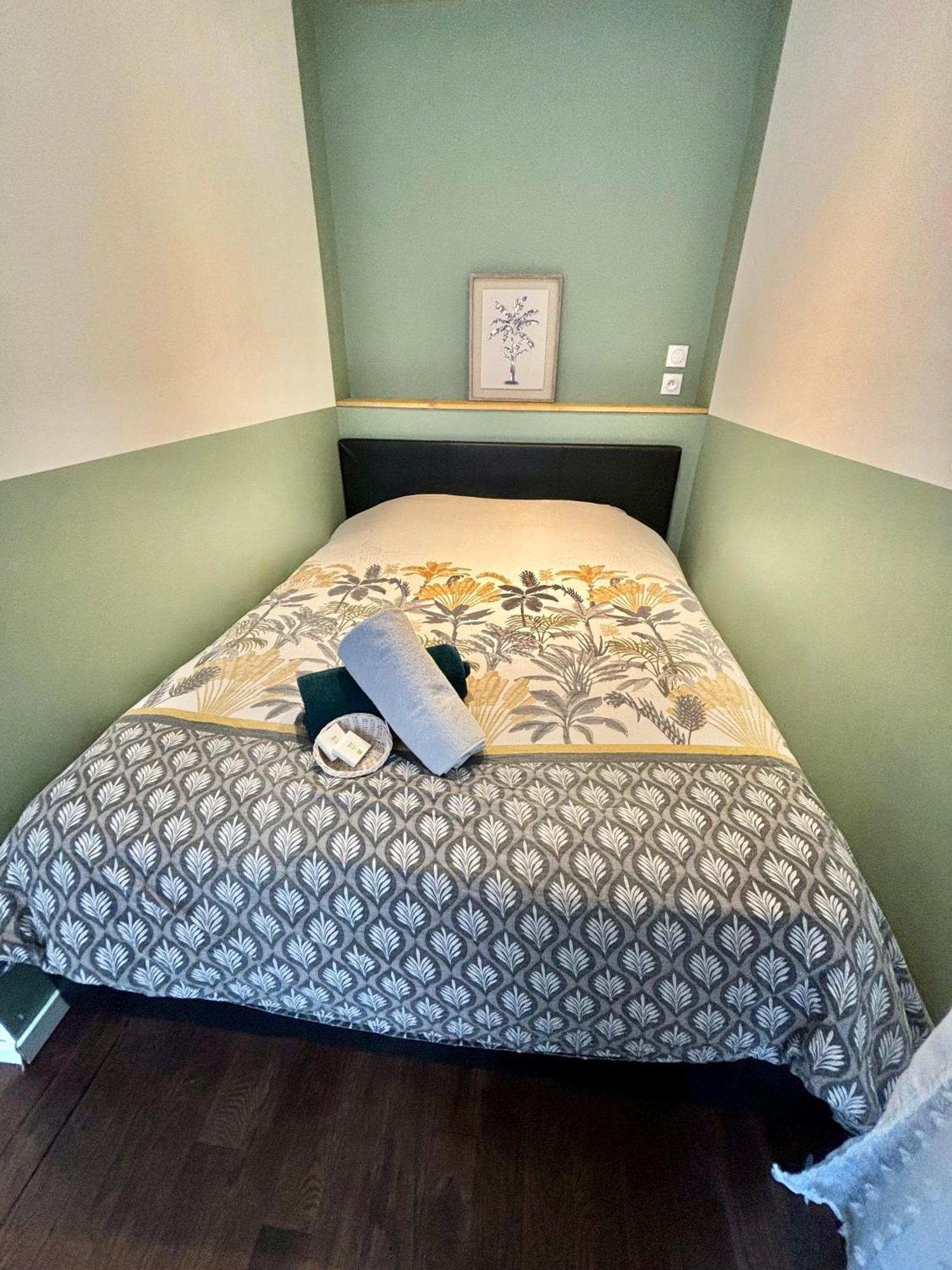 Appartement Cosy Centre Ville Moulins  Bagian luar foto